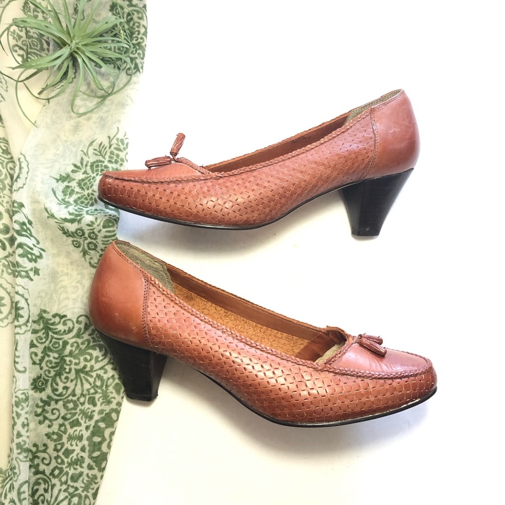 Vtg Naturalizer Leather Loafer Wood Heels 7 1/2